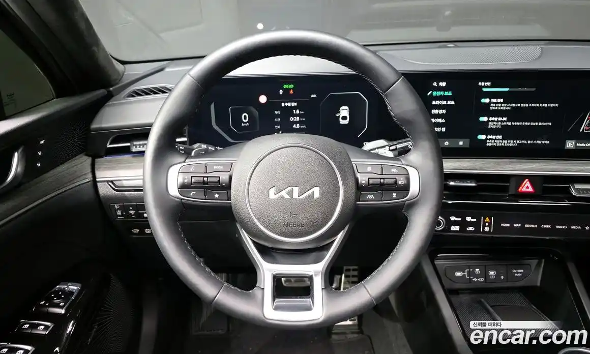 Kia K5 2025 2.0 Автомат в Москве № 114006, фото 4