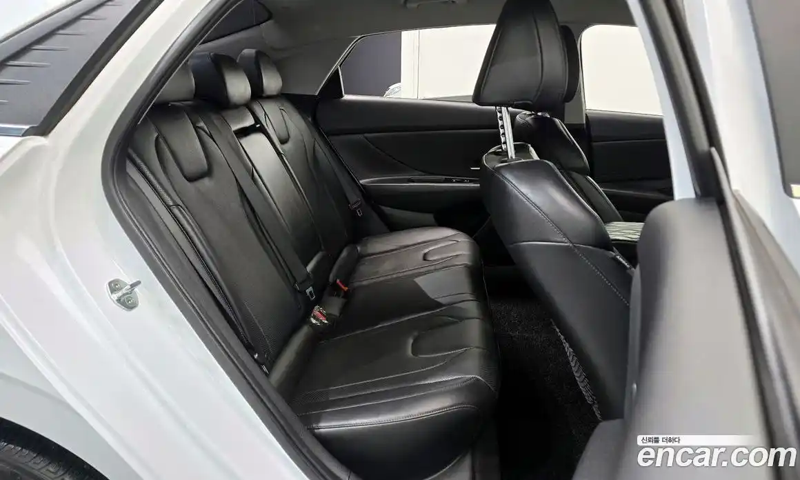 Hyundai Avante 2021 1.6 Автомат в Москве № 117225, фото 13