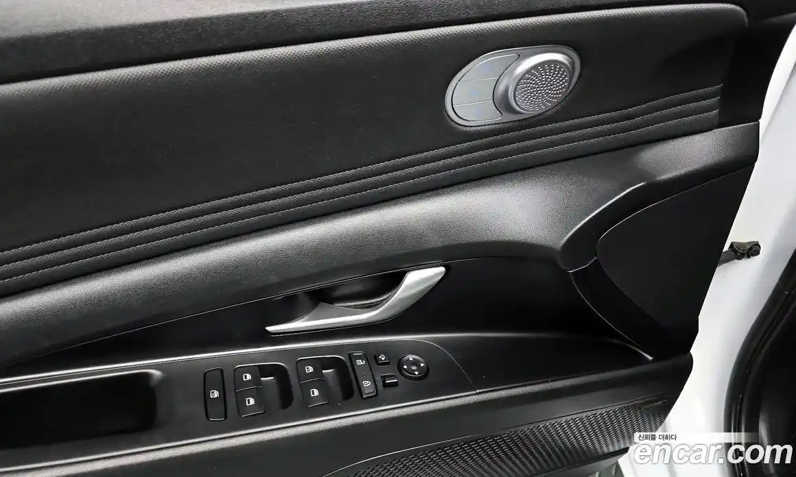 Hyundai Avante 2021 1.6 Автомат в Москве № 117225, фото 5