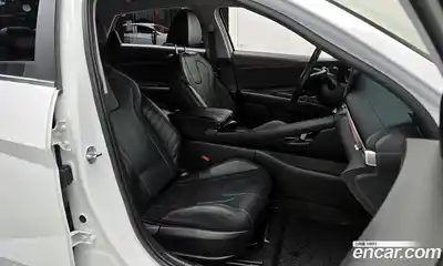 Hyundai Avante 2021 1.6 Автомат в Москве № 117225, миниатюра 10