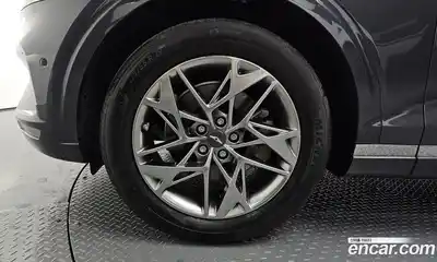 Genesis GV70 2021 2.5 Автомат в Москве № 117301, миниатюра 2