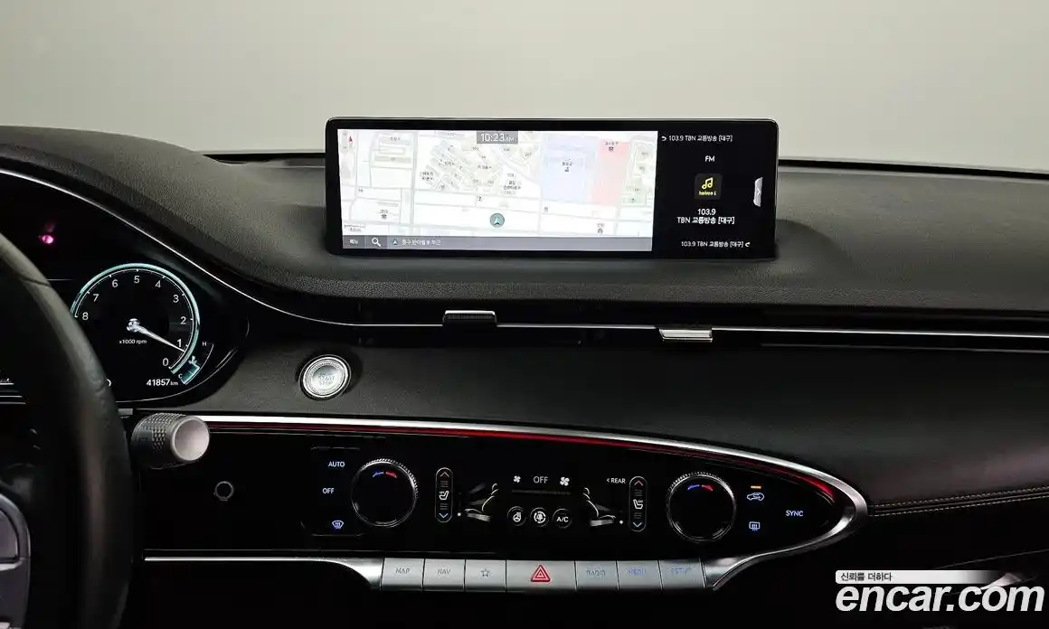 Genesis GV70 2021 2.5 Автомат в Москве № 117301, фото 7