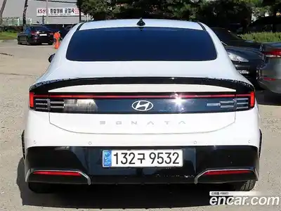 Hyundai Sonata 2024 2.0 Автомат в Москве № 119678, миниатюра 4