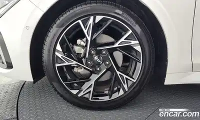 Kia K5 2024 1.6 Автомат в Москве № 120755, миниатюра 5