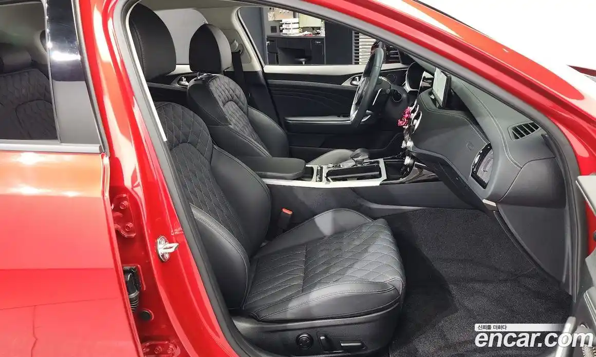 Kia Stinger 2023 2.5 Автомат в Москве № 120862, фото 19