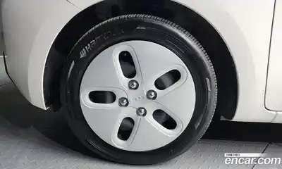 Kia Ray 2024 1.0 Автомат в Москве № 121195, миниатюра 5