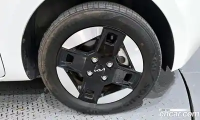 Kia Ray 2024 0.1 Автомат в Москве № 121659, миниатюра 5