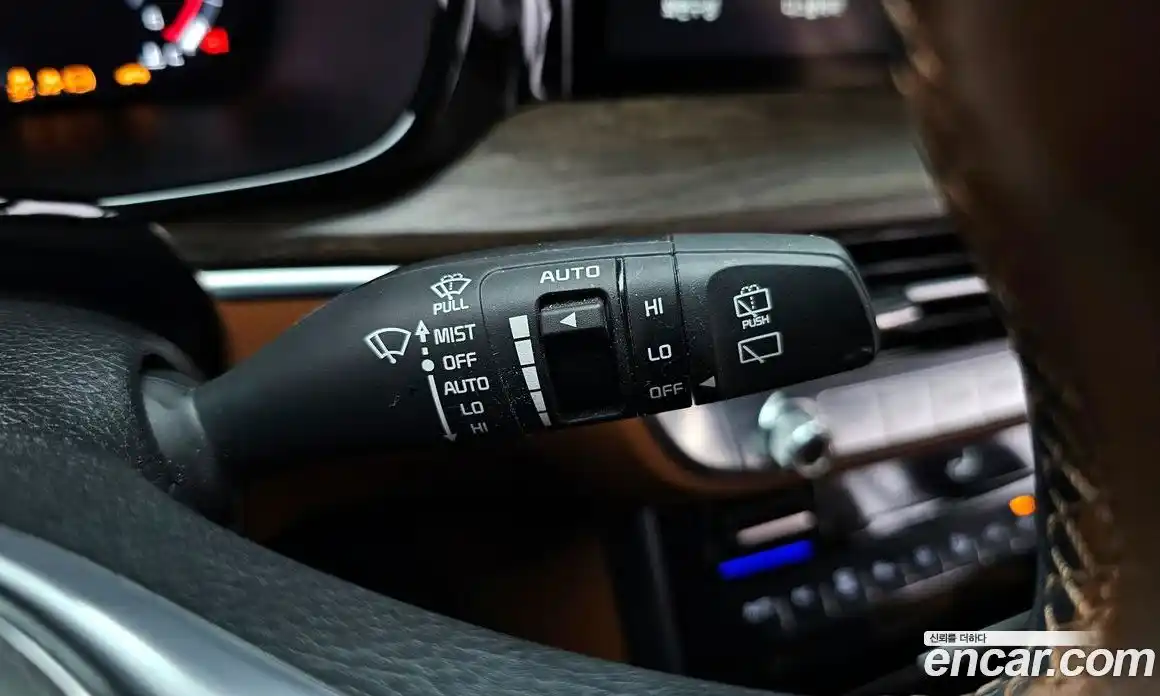 Kia Mohave 2022 3.0 Автомат в Москве № 122699, фото 20