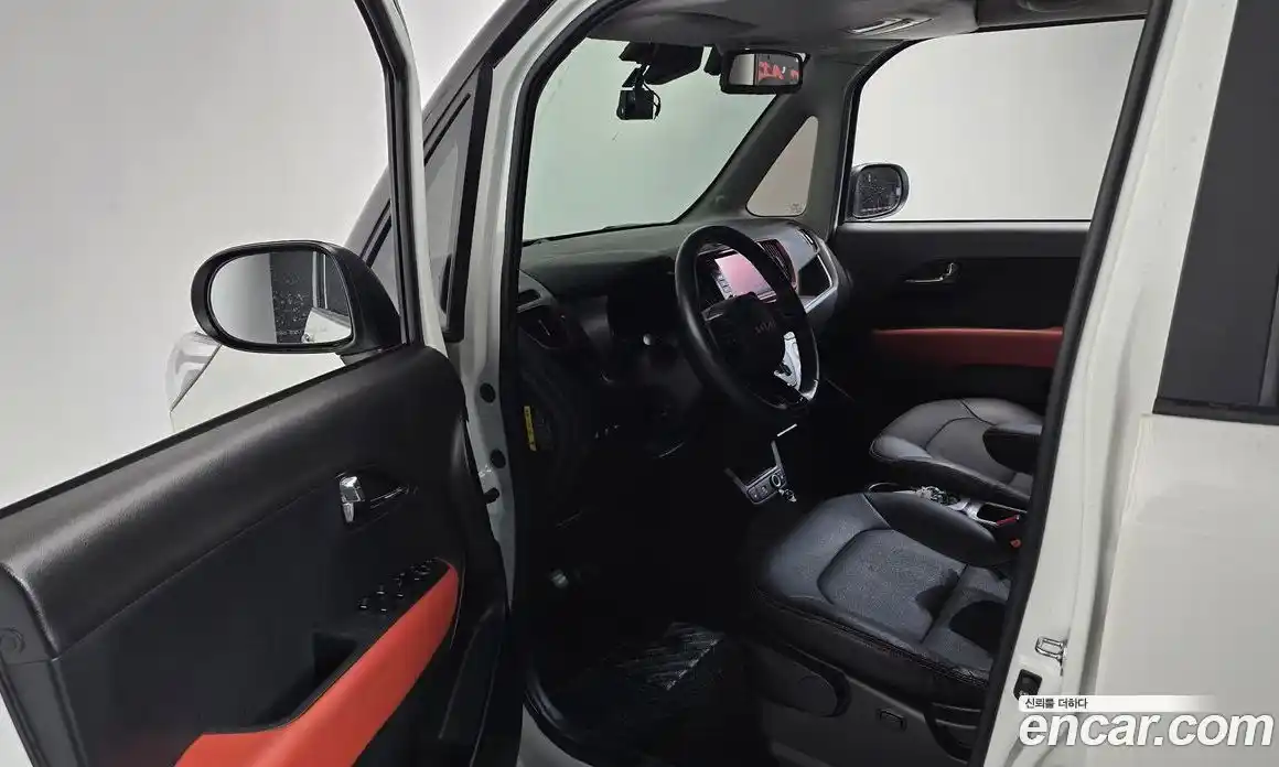 Kia Ray 2022 1.0 Автомат в Москве № 124257, фото 18