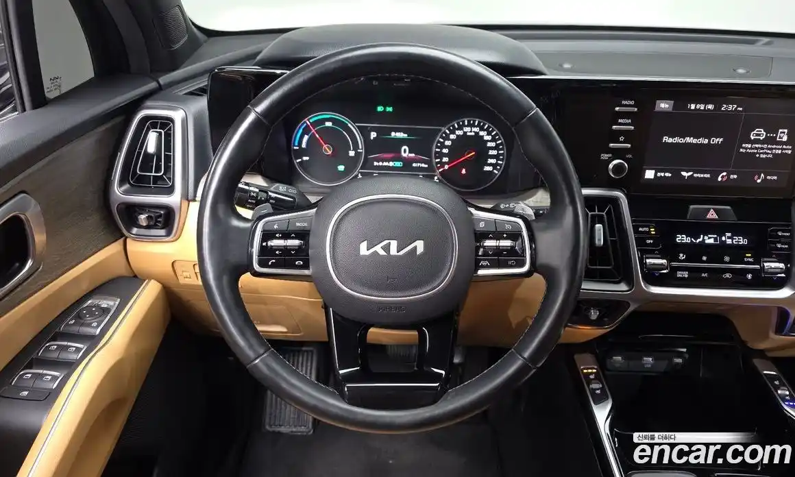 Kia Sorento 2022 1.6 Автомат в Москве № 124308, фото 13