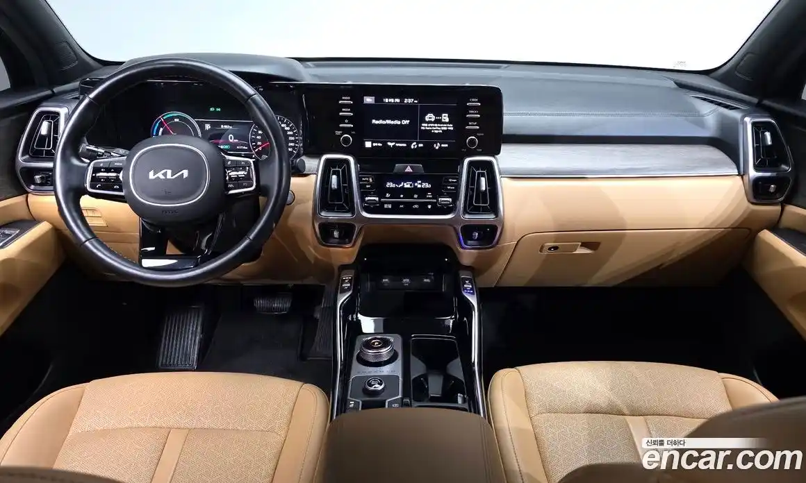 Kia Sorento 2022 1.6 Автомат в Москве № 124308, фото 7