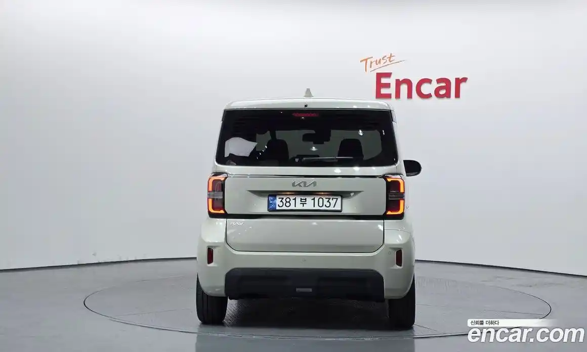 Kia Ray 2023 1.0 Автомат в Москве № 128300, фото 4