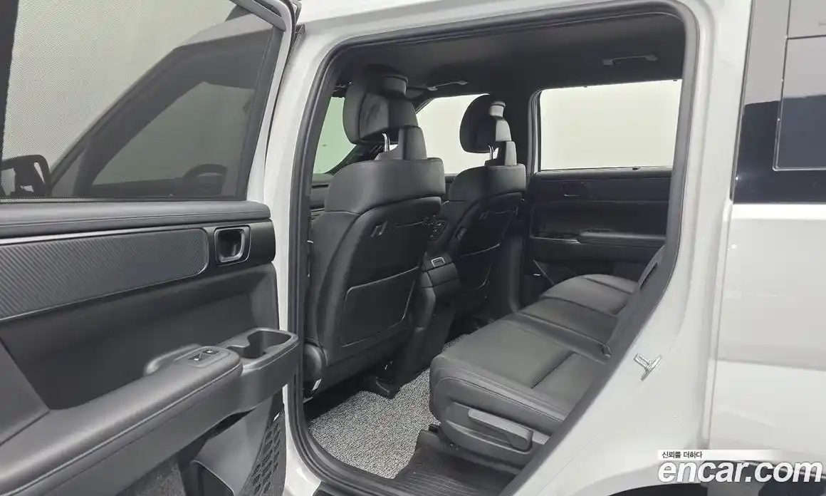 Hyundai Santa Fe 2025 2.5 Автомат в Москве № 129979, фото 3