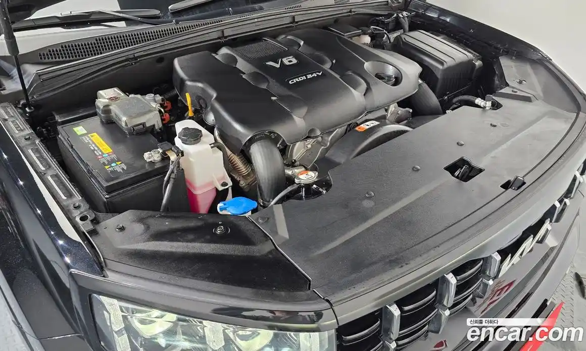 Kia Mohave 2024 3.0 Автомат в Москве № 133363, фото 18