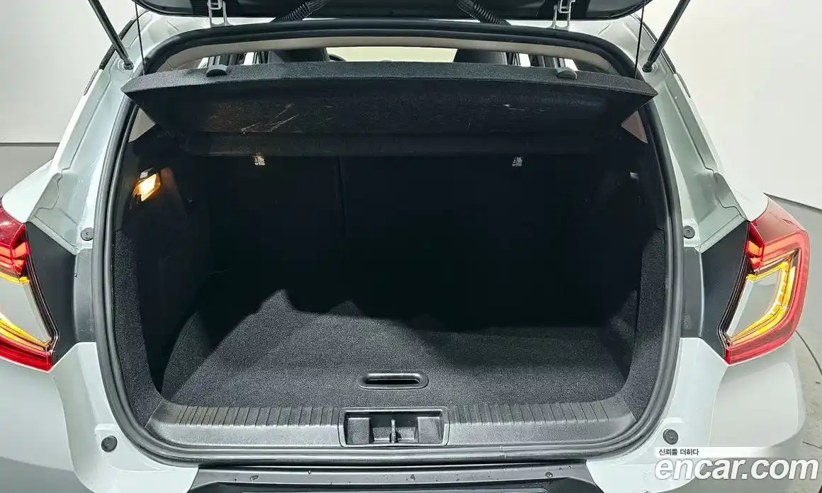 Renault Captur 2020 1.3 Автомат в Москве № 137193, фото 16