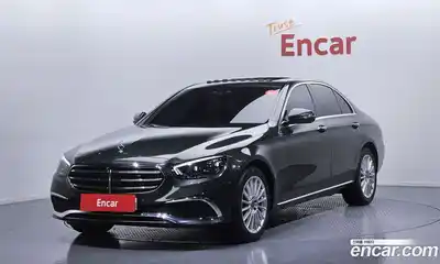 Mercedes-Benz E-Class, 2022