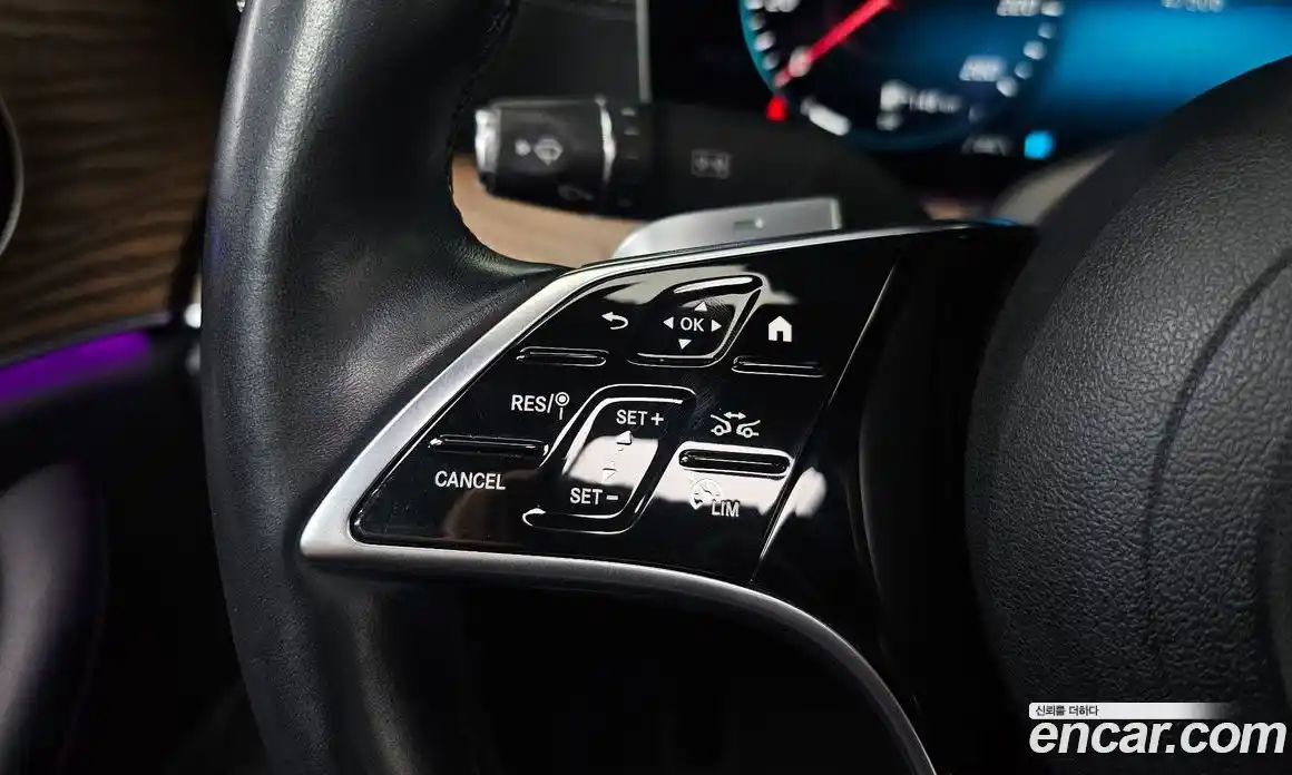 Mercedes-Benz E-Class 2022 2.0 Автомат в Москве № 142115, фото 20