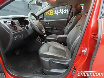 Renault QM3 2015 1.5 Автомат в Москве № 146870, миниатюра 8