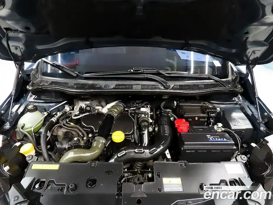 Renault QM3 2016 1.5 Автомат в Москве № 152674, фото 19