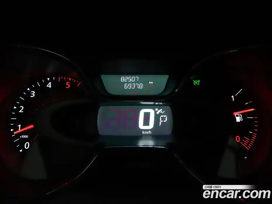 Renault QM3 2016 1.5 Автомат в Москве № 152674, фото 9