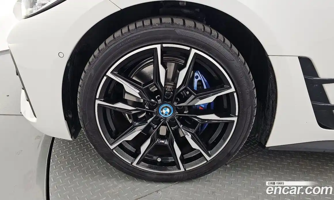 BMW i4 2024 0.2 Автомат в Москве № 153977, фото 20