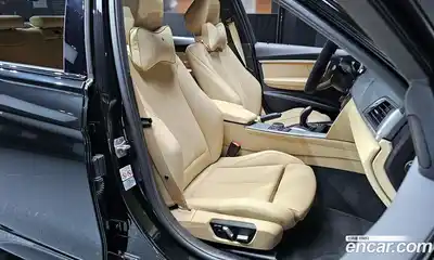 BMW 3-Series 2018 2.0 Автомат в Москве № 154309, миниатюра 12