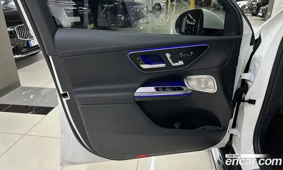 Mercedes-Benz GLC-Class 2025 2.0 Автомат в Москве № 160288, фото 12