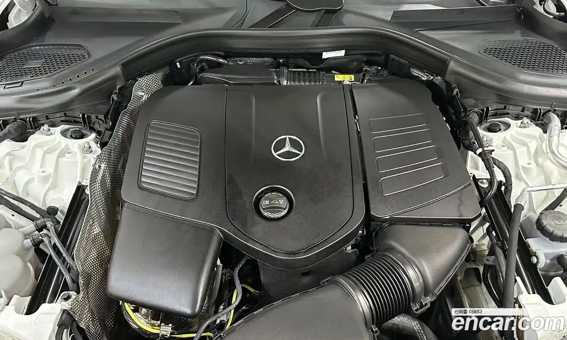 Mercedes-Benz GLC-Class 2025 2.0 Автомат в Москве № 160288, фото 6