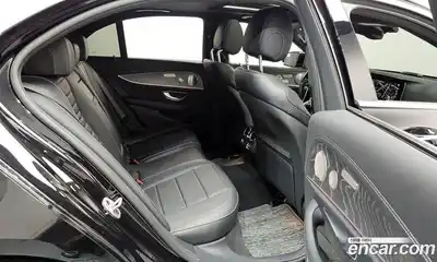 Mercedes-Benz E-Class 2023 2.0 Автомат в Москве № 161242, миниатюра 12