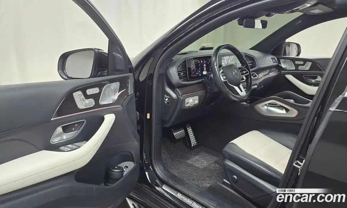 Mercedes-Benz GLE-Class 2021 2.9 Автомат в Москве № 161982, фото 16