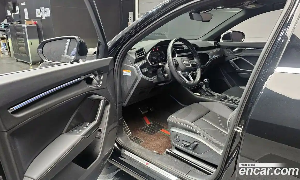 Audi Q3 2022 2.0 Автомат в Москве № 162509, фото 11