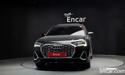 Audi Q3 2022 2.0 Автомат в Москве № 162509, миниатюра 3