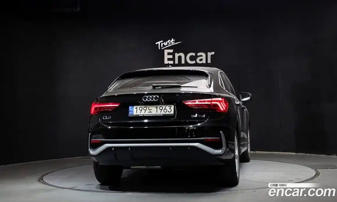 Audi Q3 2022 2.0 Автомат в Москве № 162509, фото 4