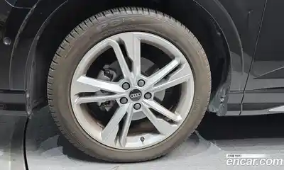 Audi Q3 2022 2.0 Автомат в Москве № 162509, миниатюра 5