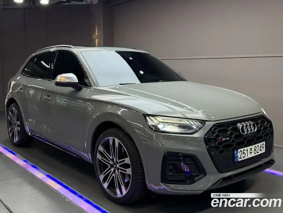 Audi SQ5 2021 3.0 Автомат в Москве № 164112, фото 1