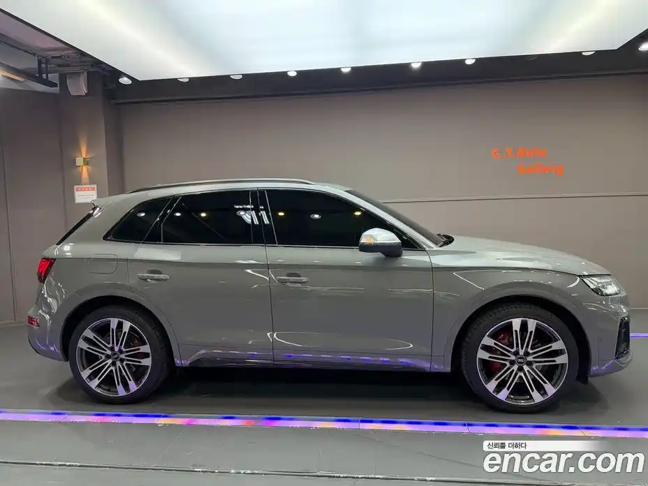 Audi SQ5 2021 3.0 Автомат в Москве № 164112, фото 5