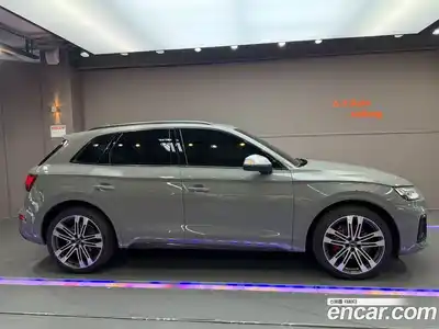 Audi SQ5 2021 3.0 Автомат в Москве № 164112, миниатюра 5