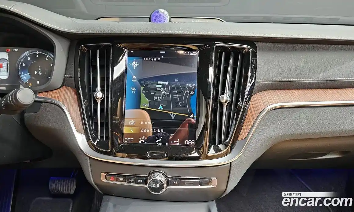 Volvo S60 2022 2.0 Автомат в Москве № 164394, фото 15