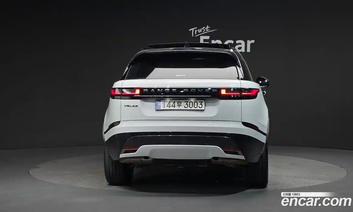 Land Rover Range-Rover Velar 2025 3.0 Автомат в Москве № 165950, фото 7