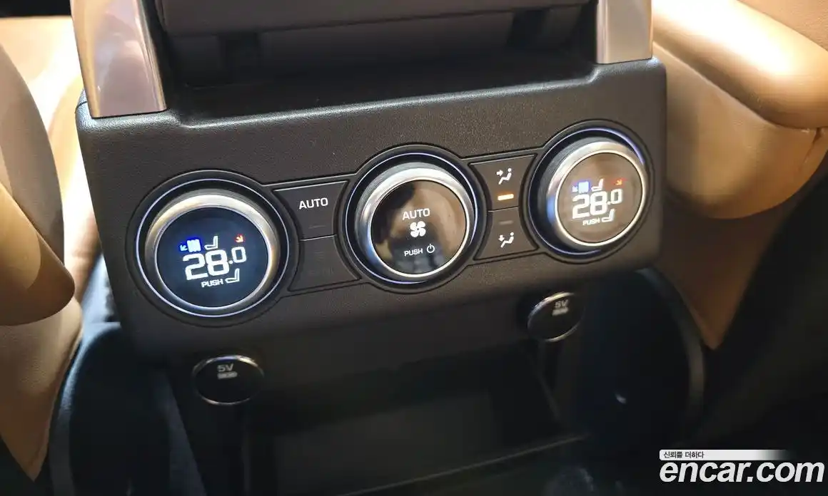 Land Rover Discovery 2017 3.0 Автомат в Москве № 166705, фото 18