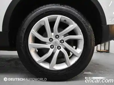 Land Rover Discovery Sport 2017 2.0 Автомат в Москве № 166853, миниатюра 5