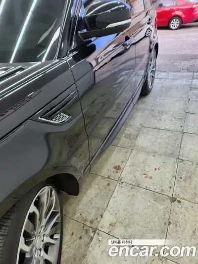 Land Rover Range-Rover Sport 2016 3.0 Автомат в Москве № 166867, миниатюра 2