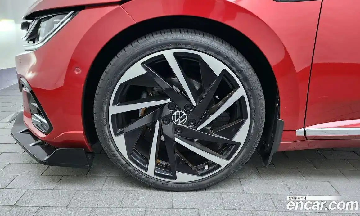 Volkswagen Arteon 2022 2.0 Автомат в Москве № 168811, фото 17