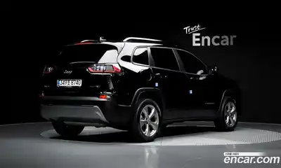 Jeep Cherokee 2022 2.4 Автомат в Москве № 169709, миниатюра 2