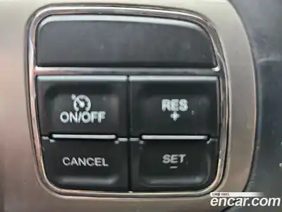 Jeep Cherokee 2012 3.0 Автомат в Москве № 170068, миниатюра 11
