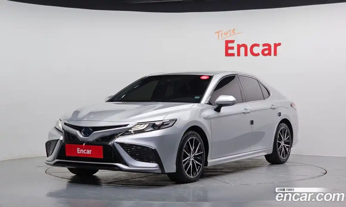 Toyota Camry 2022 2.5 Автомат в Москве № 170242, фото 4