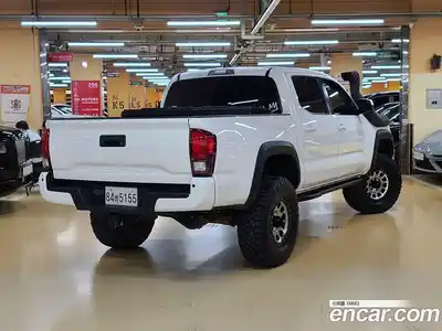 Toyota Tacoma 2018 3.5 Автомат в Москве № 170326, миниатюра 2