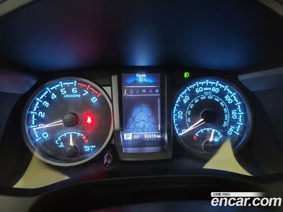 Toyota Tacoma 2018 3.5 Автомат в Москве № 170326, фото 8