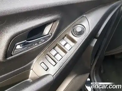 Chevrolet Trax 2015 1.4 Автомат в Москве № 174285, миниатюра 12