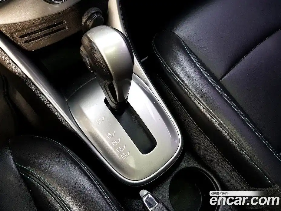 Chevrolet Trax 2015 1.4 Автомат в Москве № 174285, фото 15